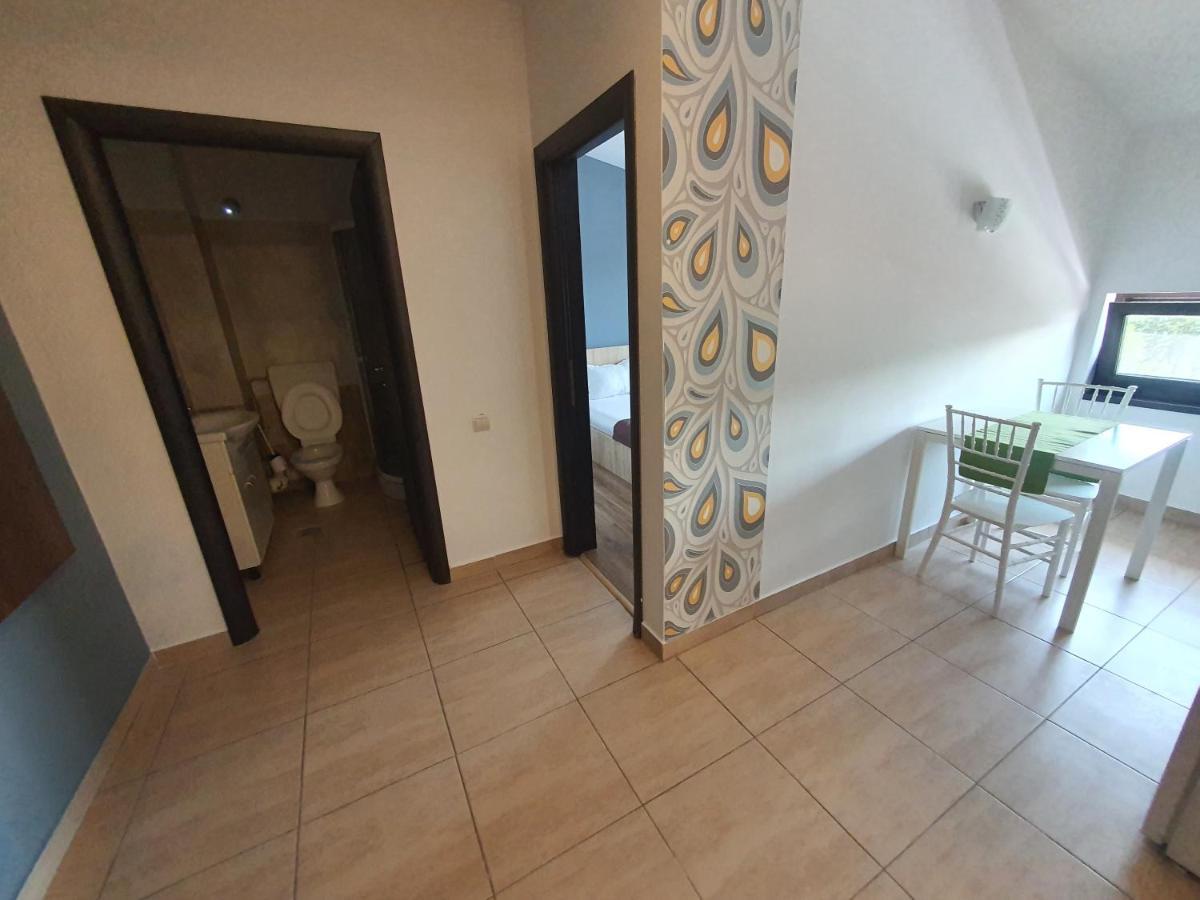 Villa Accommodation Bukarest Kültér fotó