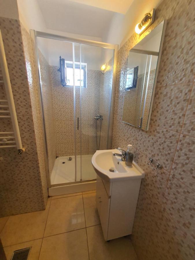 Villa Accommodation Bukarest Kültér fotó