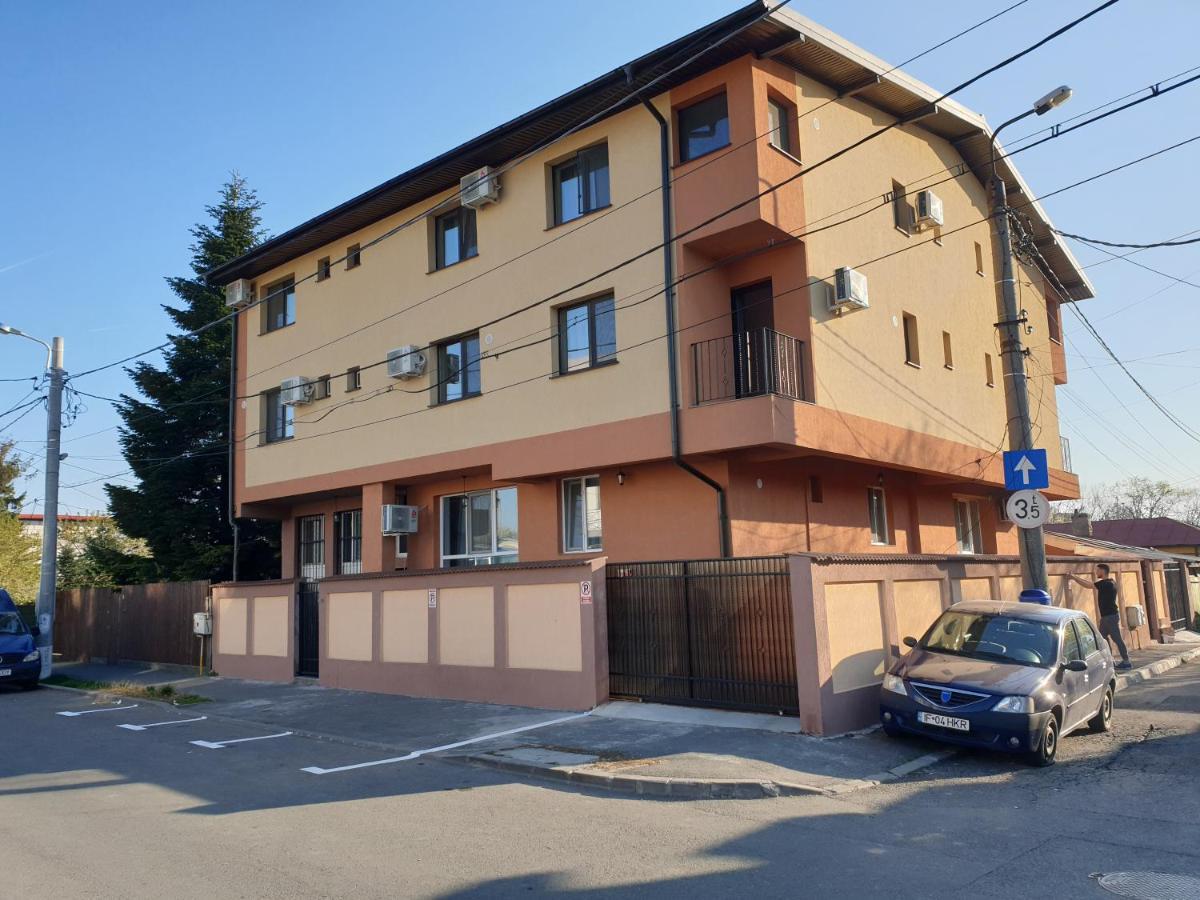 Villa Accommodation Bukarest Kültér fotó